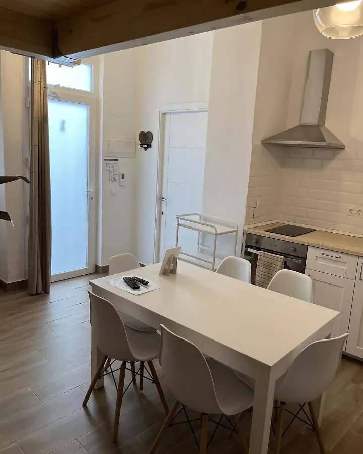 Apartamentos El Alcazar De Jerez Jerez de la Frontera Lägenhetshotell